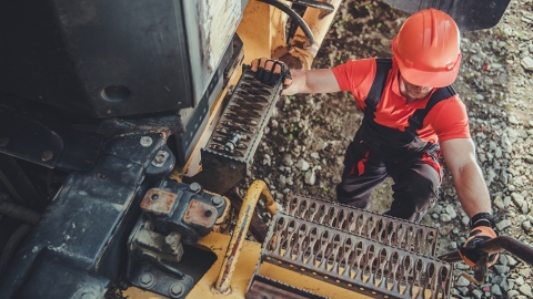 Investimentos em projetos de mineração sinalizam crescimento no setor.